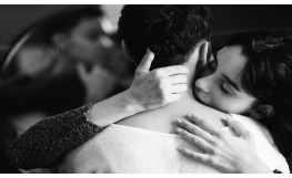 Runā par vēlmēm bez bailēm-noslēpumi atklātai, iekāres pilnai saiknei